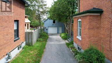 522 GEORGE STREET Cobourg Ontario photo 29
