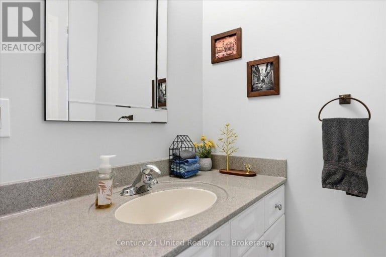 5 EMILY COURT, Kawartha Lakes (Emily), Ontario, K0L2W0