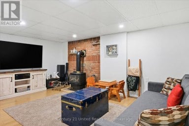 5 EMILY COURT Kawartha Lakes (Emily) Ontario photo 28