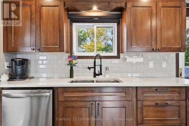 5 EMILY COURT Kawartha Lakes (Emily) Ontario photo 5
