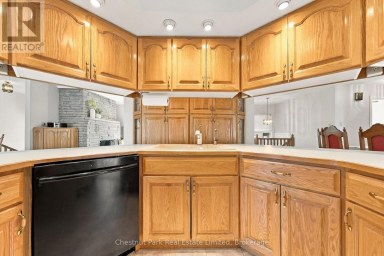 2643 COUNTY RD 13 Prince Edward County (South Marysburg Ward) Ontario photo 20