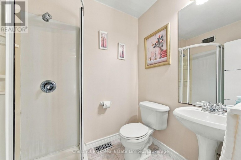 2643 COUNTY RD 13, Prince Edward County (South Marysburg Ward), Ontario, K0K2T0