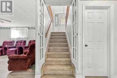 2643 COUNTY RD 13 Prince Edward County (South Marysburg Ward) Ontario photo 29