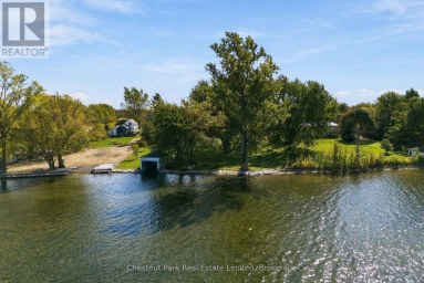 2643 COUNTY RD 13 Prince Edward County (South Marysburg Ward) Ontario photo 4