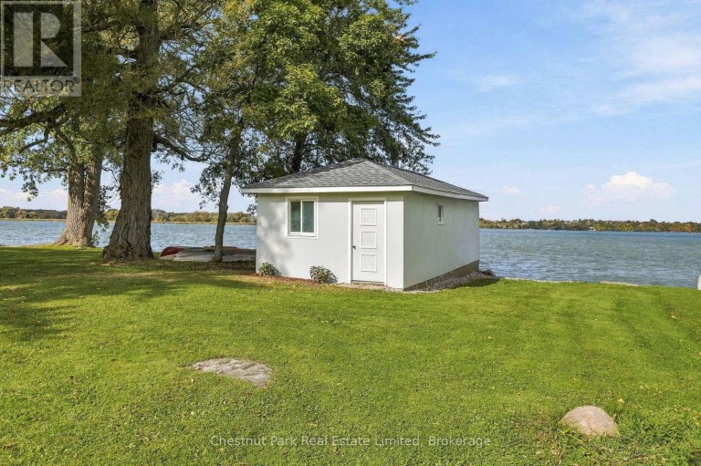 2643 COUNTY RD 13, Prince Edward County (South Marysburg Ward), Ontario, K0K2T0