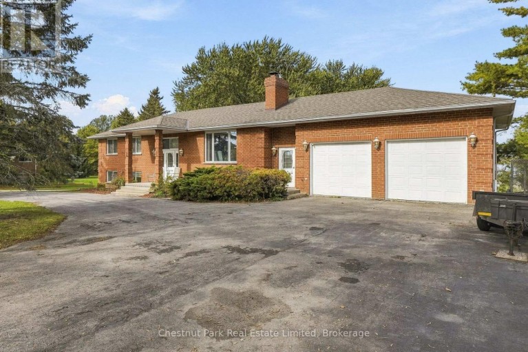 2643 COUNTY RD 13, Prince Edward County (South Marysburg Ward), Ontario, K0K2T0