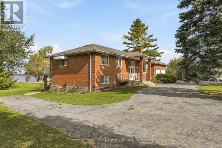 2643 COUNTY RD 13, Prince Edward County (South Marysburg Ward), Ontario, K0K2T0