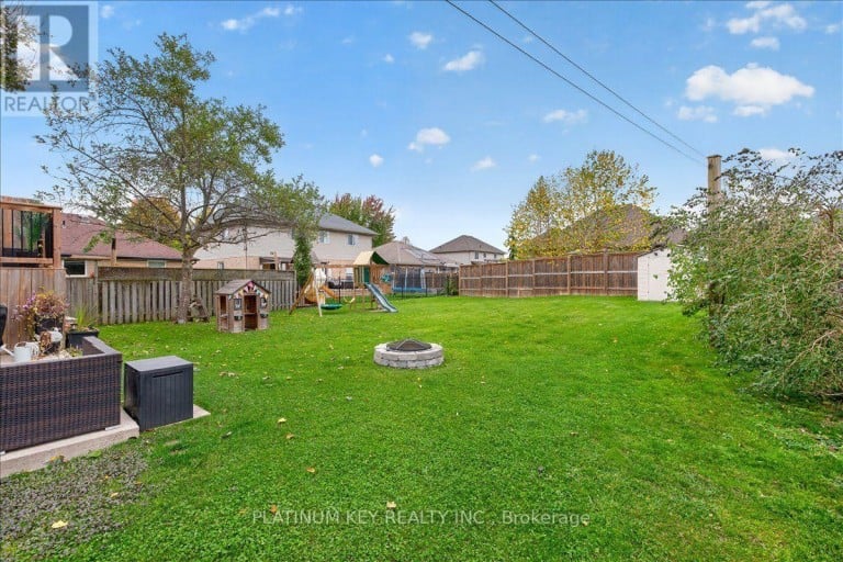 11 ALLISON COURT, Strathroy-Caradoc (NE), Ontario, N7G4C2