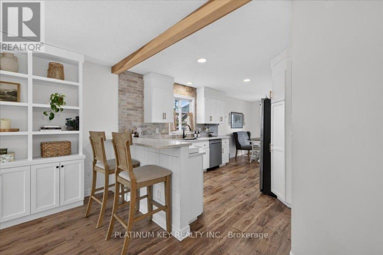 11 ALLISON COURT, Strathroy-Caradoc (NE), Ontario, N7G4C2