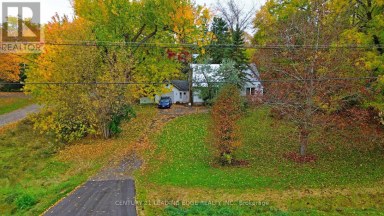 31260 LAKE RIDGE ROAD Georgina (Pefferlaw) Ontario photo 9
