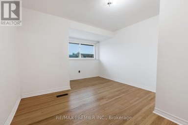 82 - 248 JOHN GARLAND BOULEVARD Toronto (West Humber-Clairville) Ontario photo 24