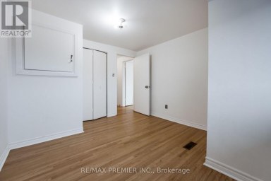 82 - 248 JOHN GARLAND BOULEVARD Toronto (West Humber-Clairville) Ontario photo 25