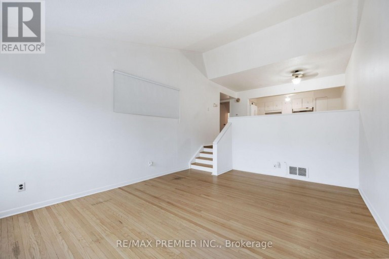 82 - 248 JOHN GARLAND BOULEVARD, Toronto (West Humber-Clairville), Ontario, M9V1N8