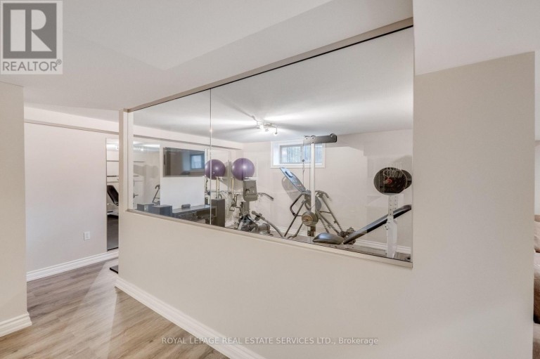 503 MEADOW WOOD ROAD, Mississauga (Clarkson), Ontario, L5J2S4