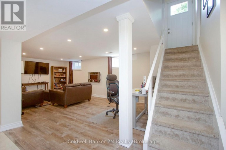 276 PARK ROAD N, Oshawa (McLaughlin), Ontario, L1G4T1