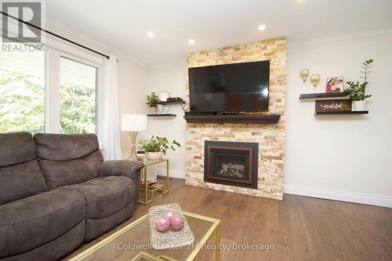 276 PARK ROAD N, Oshawa (McLaughlin), Ontario, L1G4T1