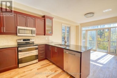 171 MAURIER BOULEVARD Vaughan (Patterson) Ontario photo 15