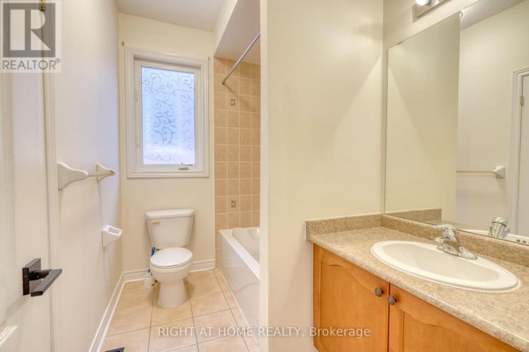 171 MAURIER BOULEVARD, Vaughan (Patterson), Ontario, L6A0V2