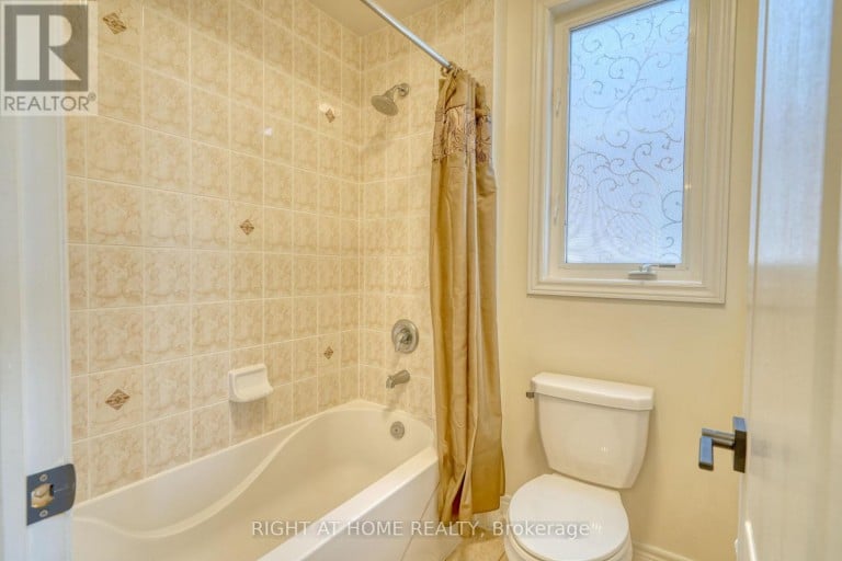 171 MAURIER BOULEVARD, Vaughan (Patterson), Ontario, L6A0V2