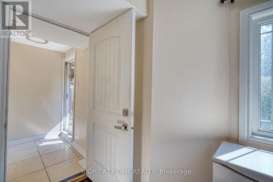 171 MAURIER BOULEVARD Vaughan (Patterson) Ontario photo 37