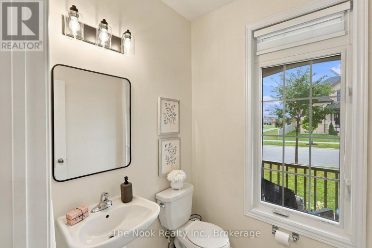 115 NODEN CRESCENT, Clarington (Newcastle), Ontario, L1B0L2