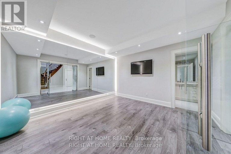 10 YONGEVIEW AVENUE, Richmond Hill (South Richvale), Ontario, L4C7A4