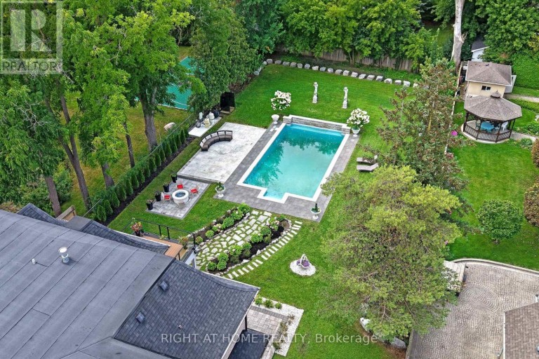10 YONGEVIEW AVENUE, Richmond Hill (South Richvale), Ontario, L4C7A4