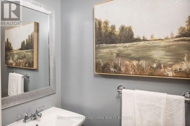 1624 ARTHURS WAY Milton (BE Beaty) Ontario photo 17