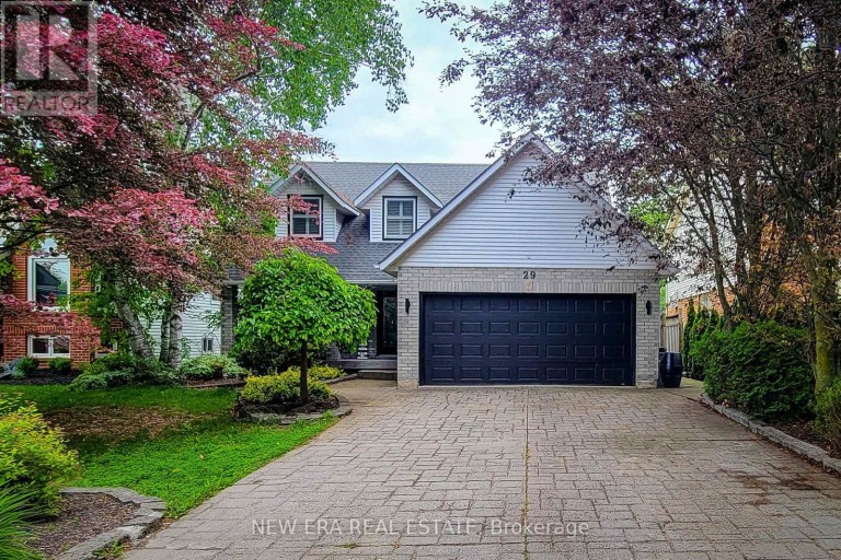 29 WOODSIDE SQUARE, Pelham (Fonthill), Ontario, L3E0M7
