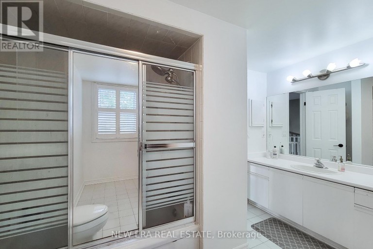 29 WOODSIDE SQUARE, Pelham (Fonthill), Ontario, L3E0M7