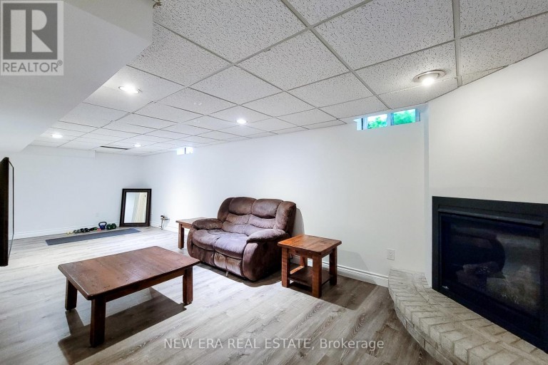 29 WOODSIDE SQUARE, Pelham (Fonthill), Ontario, L3E0M7