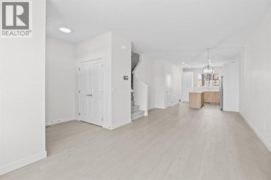 21522 Sheriff King Street SW Calgary Alberta photo 25