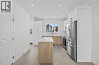 21522 Sheriff King Street SW Calgary Alberta photo 27
