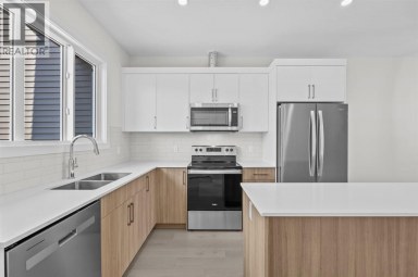 21522 Sheriff King Street SW Calgary Alberta photo 30