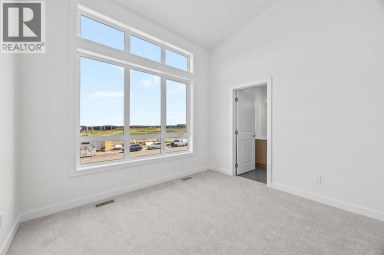 21522 Sheriff King Street SW Calgary Alberta photo 35