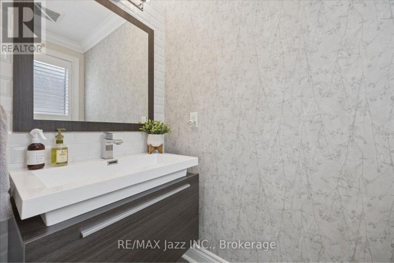 510 FAIRGLEN AVENUE, Oshawa (Northglen), Ontario, L1J6P7