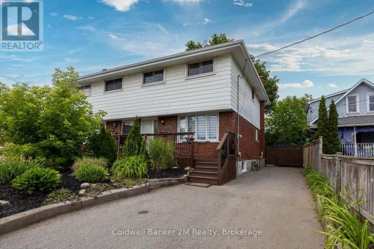 152 TAUNTON ROAD W, Oshawa (Samac), Ontario, L1G3T3