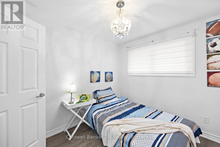 152 TAUNTON ROAD W, Oshawa (Samac), Ontario, L1G3T3