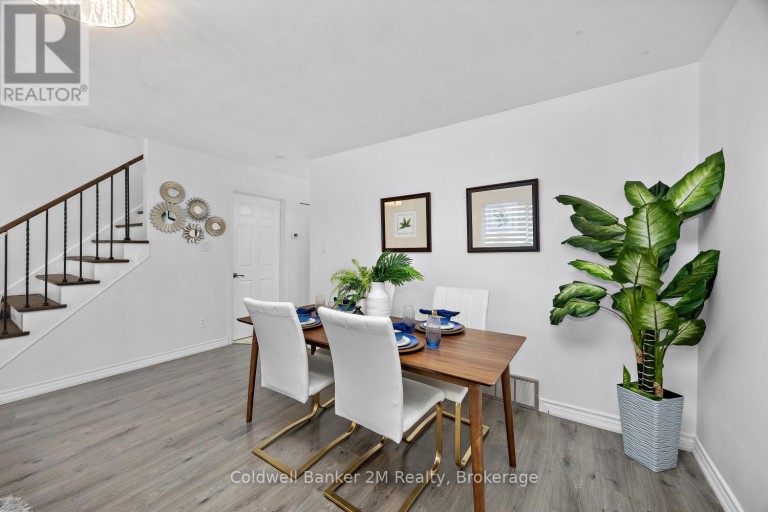 152 TAUNTON ROAD W, Oshawa (Samac), Ontario, L1G3T3