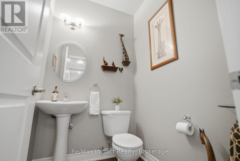 17 BRADSHAW STREET, Clarington (Bowmanville), Ontario, L1C2H4