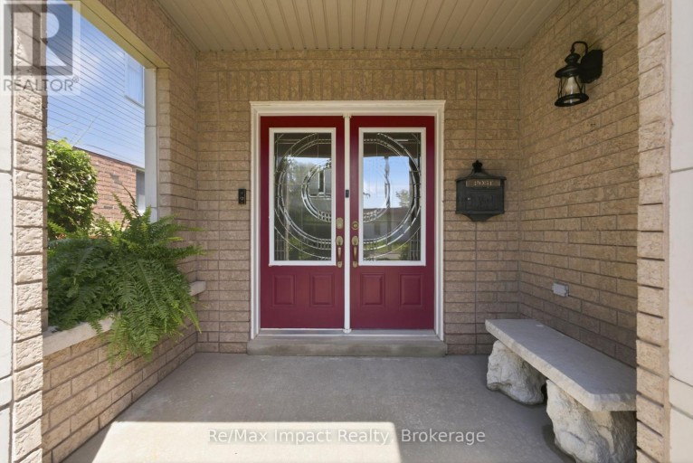 17 BRADSHAW STREET, Clarington (Bowmanville), Ontario, L1C2H4