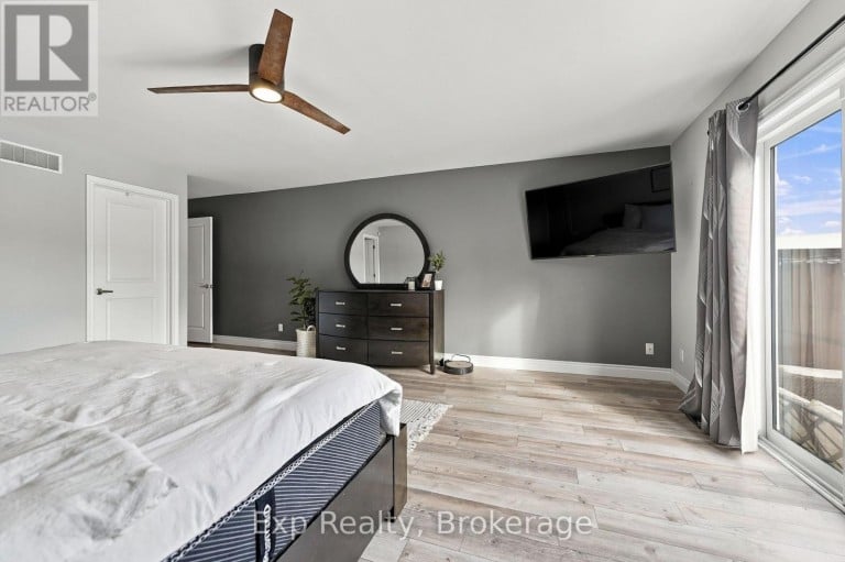 14 LEHTINEN CRESCENT, Belleville (Belleville Ward), Ontario, K8P4G5