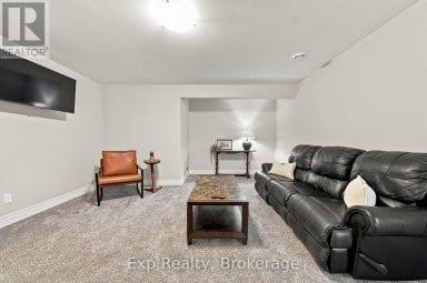 14 LEHTINEN CRESCENT Belleville (Belleville Ward) Ontario photo 24