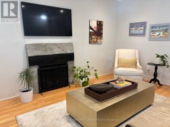 63 OATLANDS CRESCENT Richmond Hill (Mill Pond) Ontario photo 13