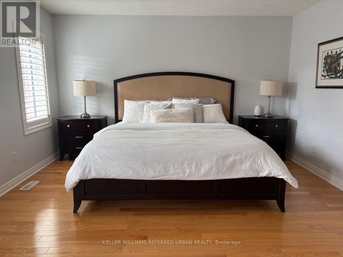 63 OATLANDS CRESCENT, Richmond Hill (Mill Pond), Ontario, L4C9P2