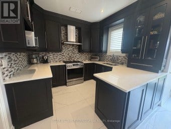 63 OATLANDS CRESCENT Richmond Hill (Mill Pond) Ontario photo 5