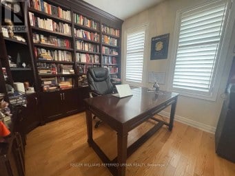 63 OATLANDS CRESCENT Richmond Hill (Mill Pond) Ontario photo 8