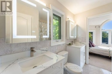 118 MAY AVENUE Richmond Hill (North Richvale) Ontario photo 18