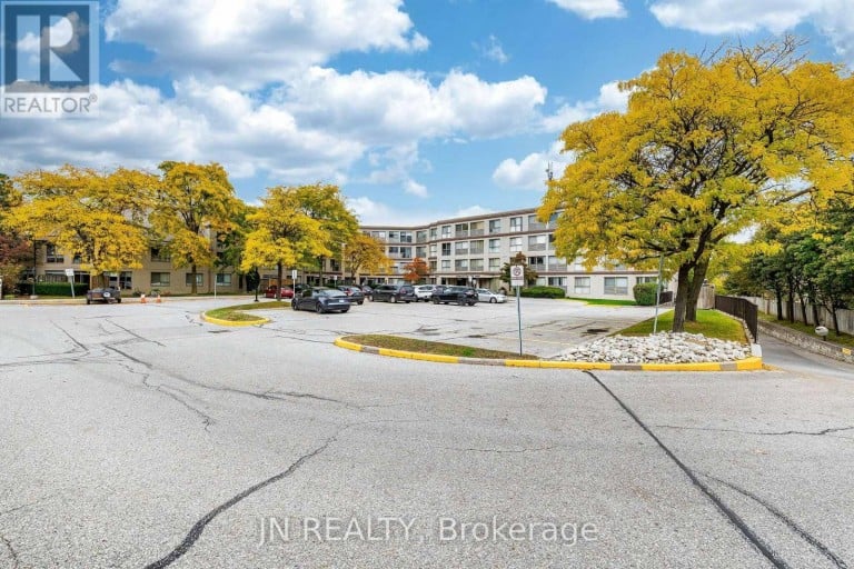 428 - 8351 MCLAUGHLIN ROAD, Brampton (Brampton South), Ontario, L6Y4H8