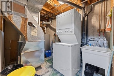 24 TARA CRESCENT Thorold (Confederation Heights) Ontario photo 11